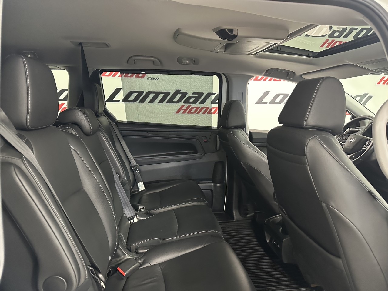 2022 Honda Odyssey - Image 24