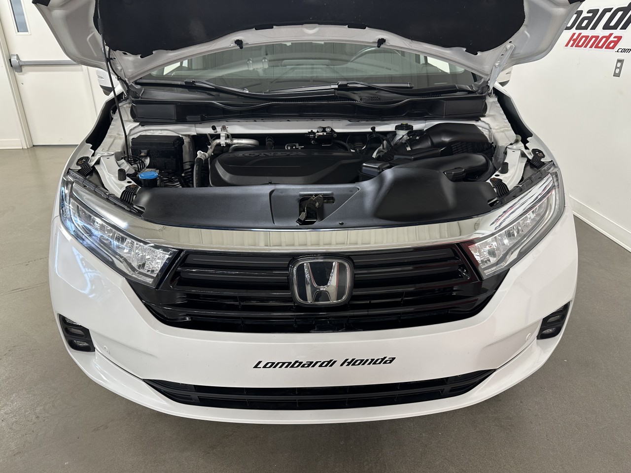 2022 Honda Odyssey - Image 25