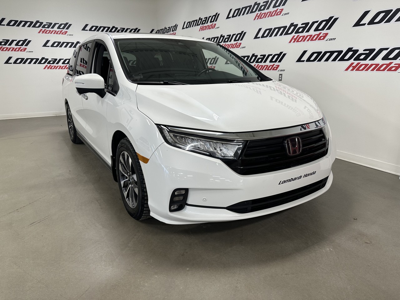 2022 Honda Odyssey - Image 26