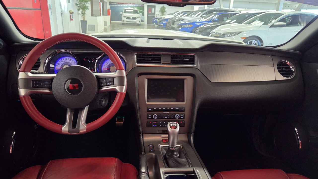 2011 Ford Mustang - Image 18