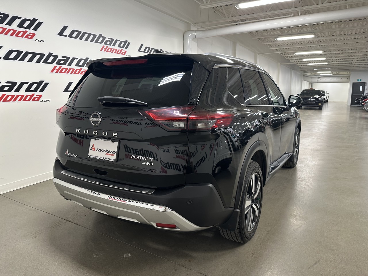 2022 Nissan Rogue - Image 8