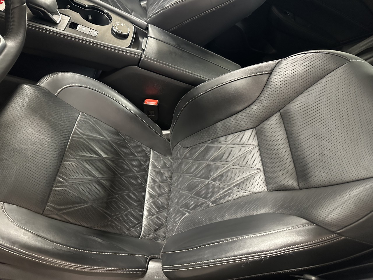 2022 Nissan Rogue - Image 20