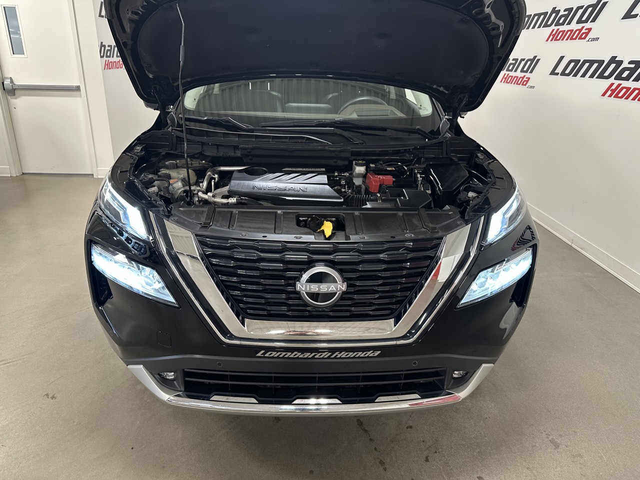 2022 Nissan Rogue - Image 31