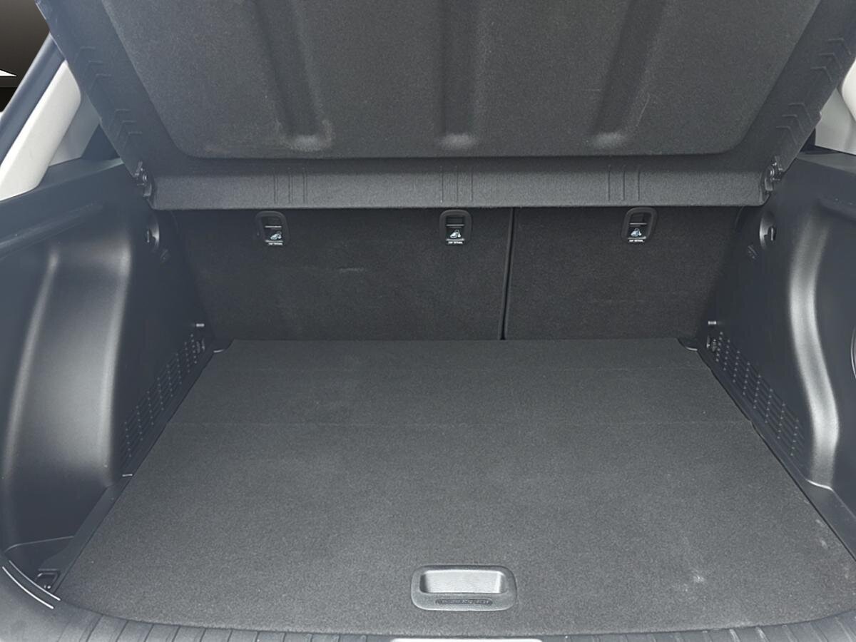 2025 Hyundai Kona - Image 185