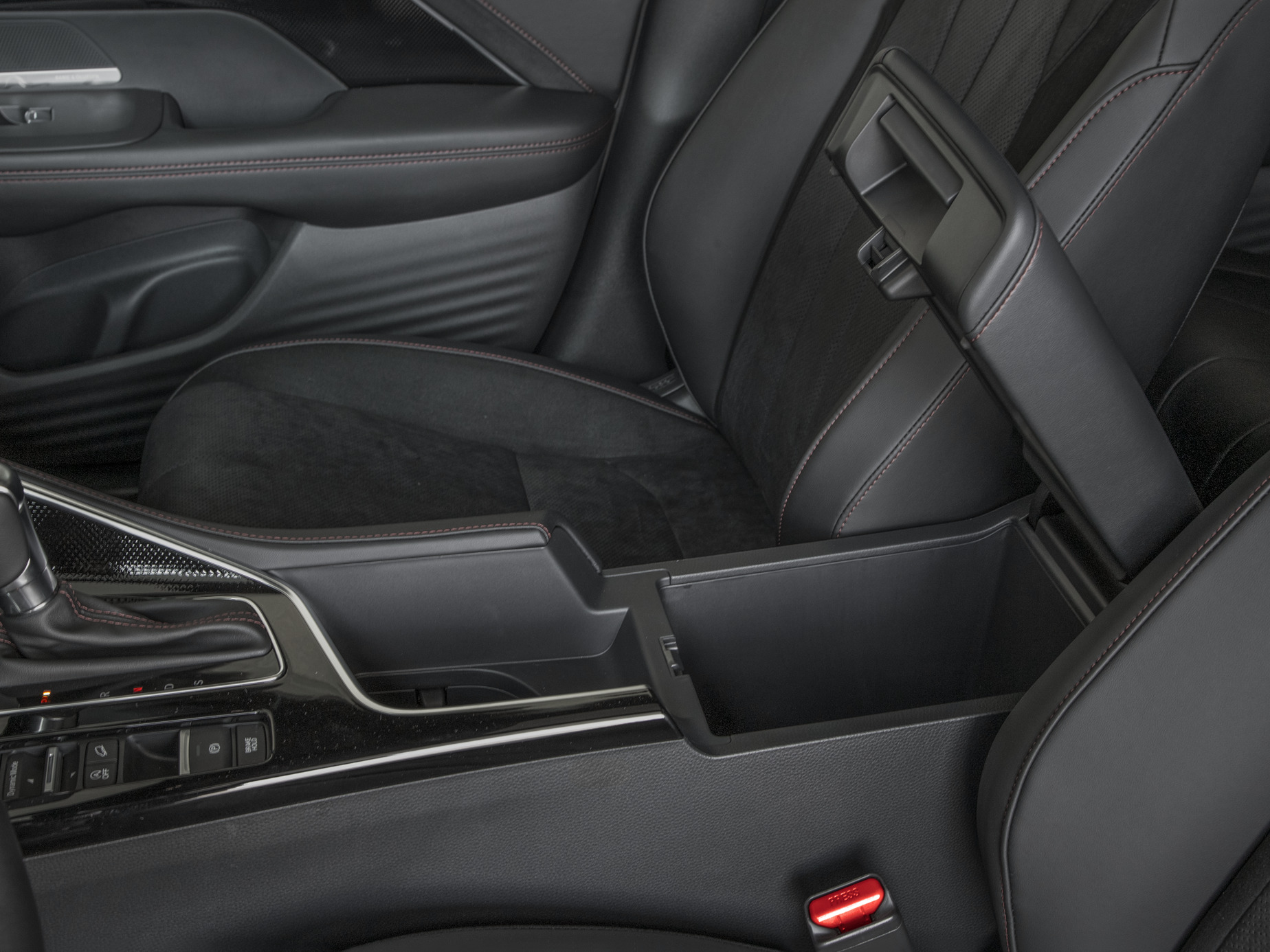 2026 Acura ADX - Image 77