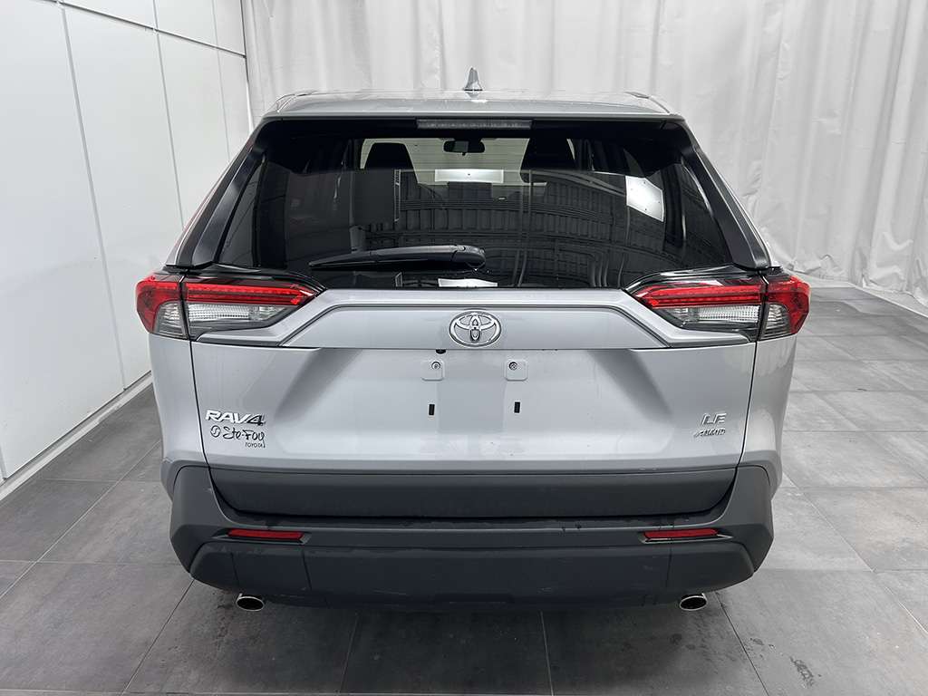 2025 Toyota Rav4 - Image 33