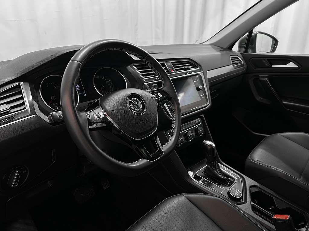 2021 Volkswagen Tiguan - Image 135