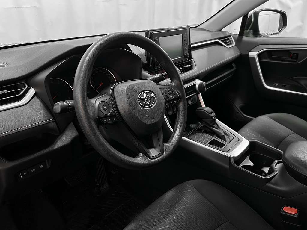 2019 Toyota Rav4 - Image 17