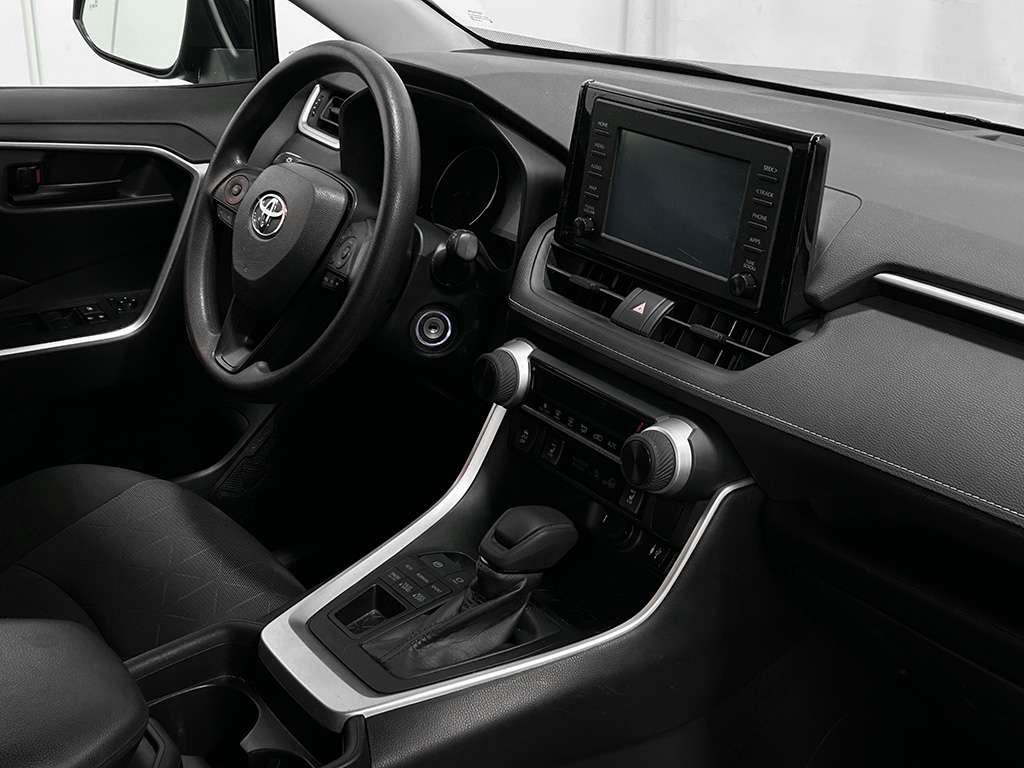 2019 Toyota Rav4 - Image 29