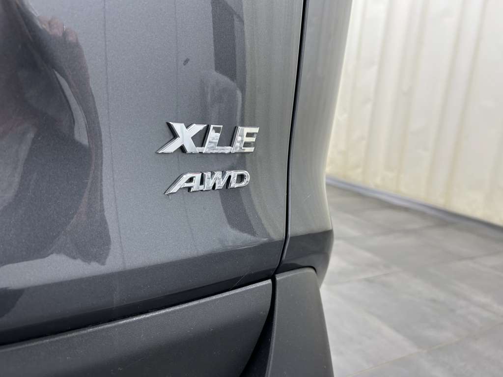 2019 Toyota Rav4 - Image 28