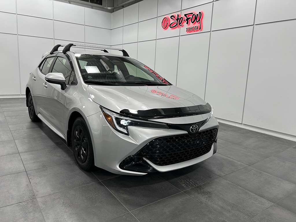 2024 Toyota Corolla Hatchback - Image 27