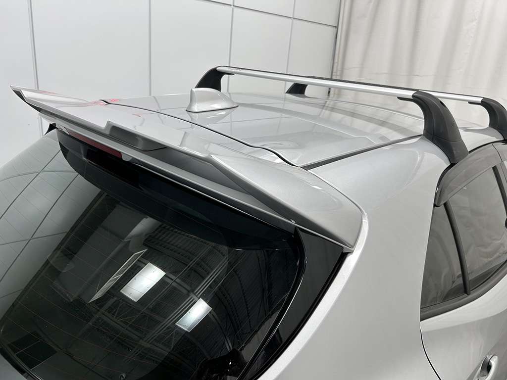 2024 Toyota Corolla Hatchback - Image 36
