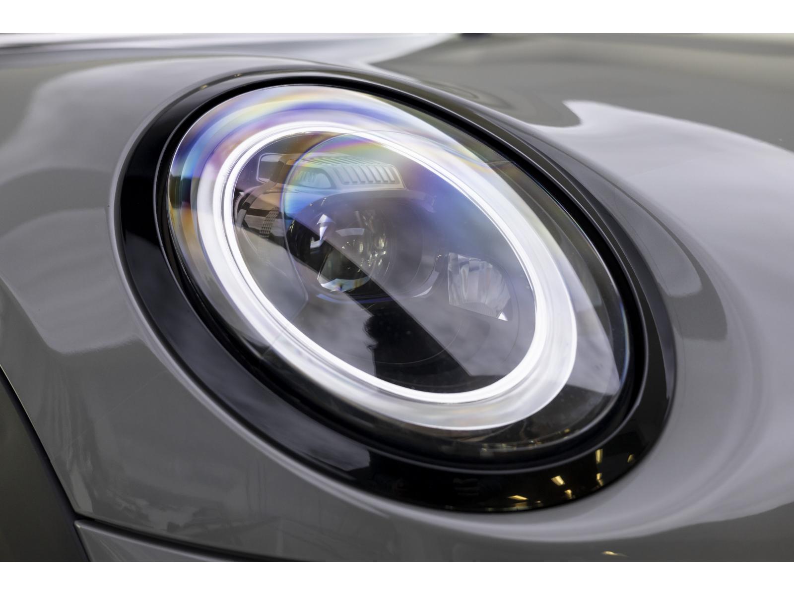 2022 Mini Cooper S - Image 15