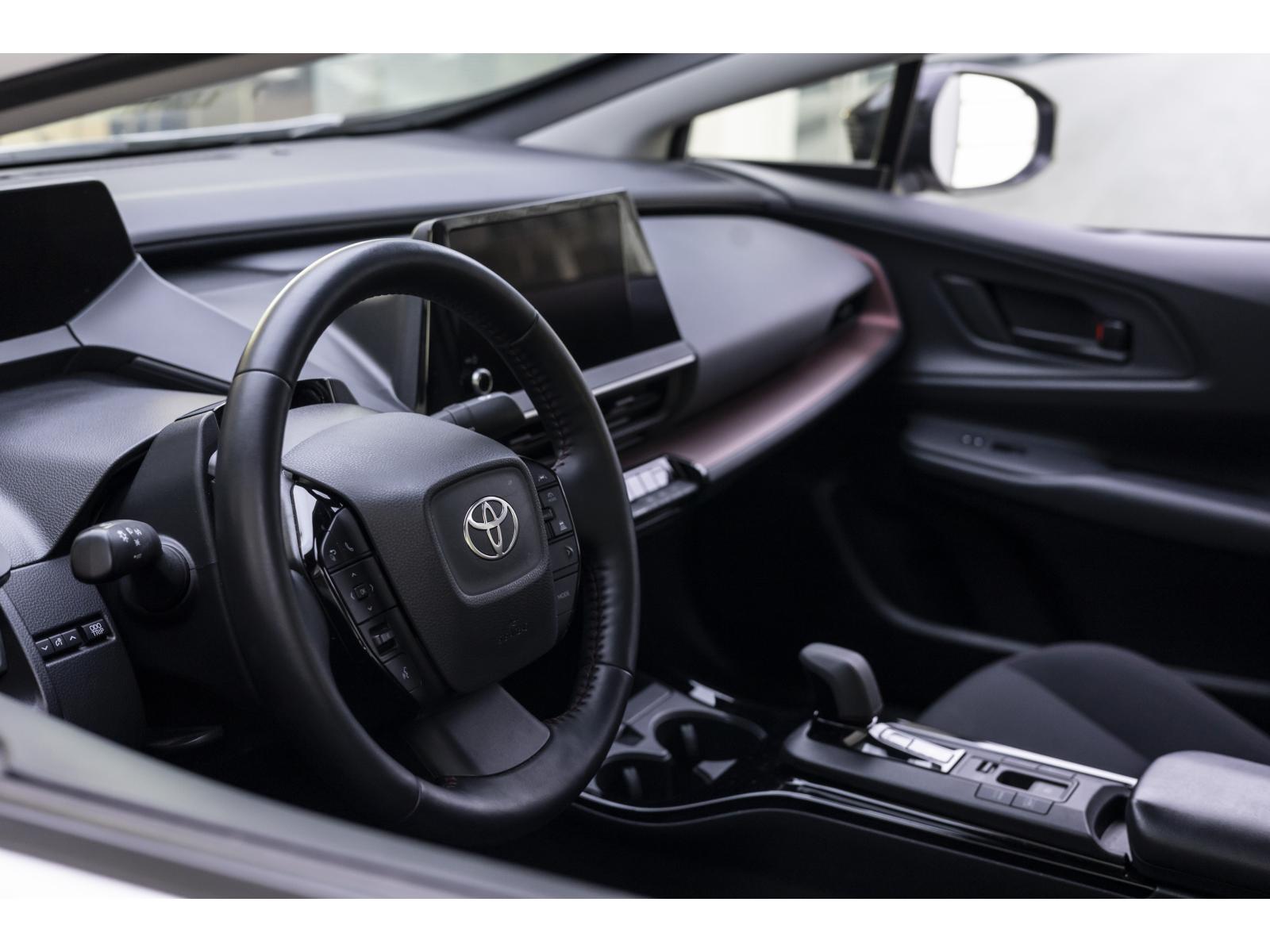 2024 Toyota Prius - Image 105