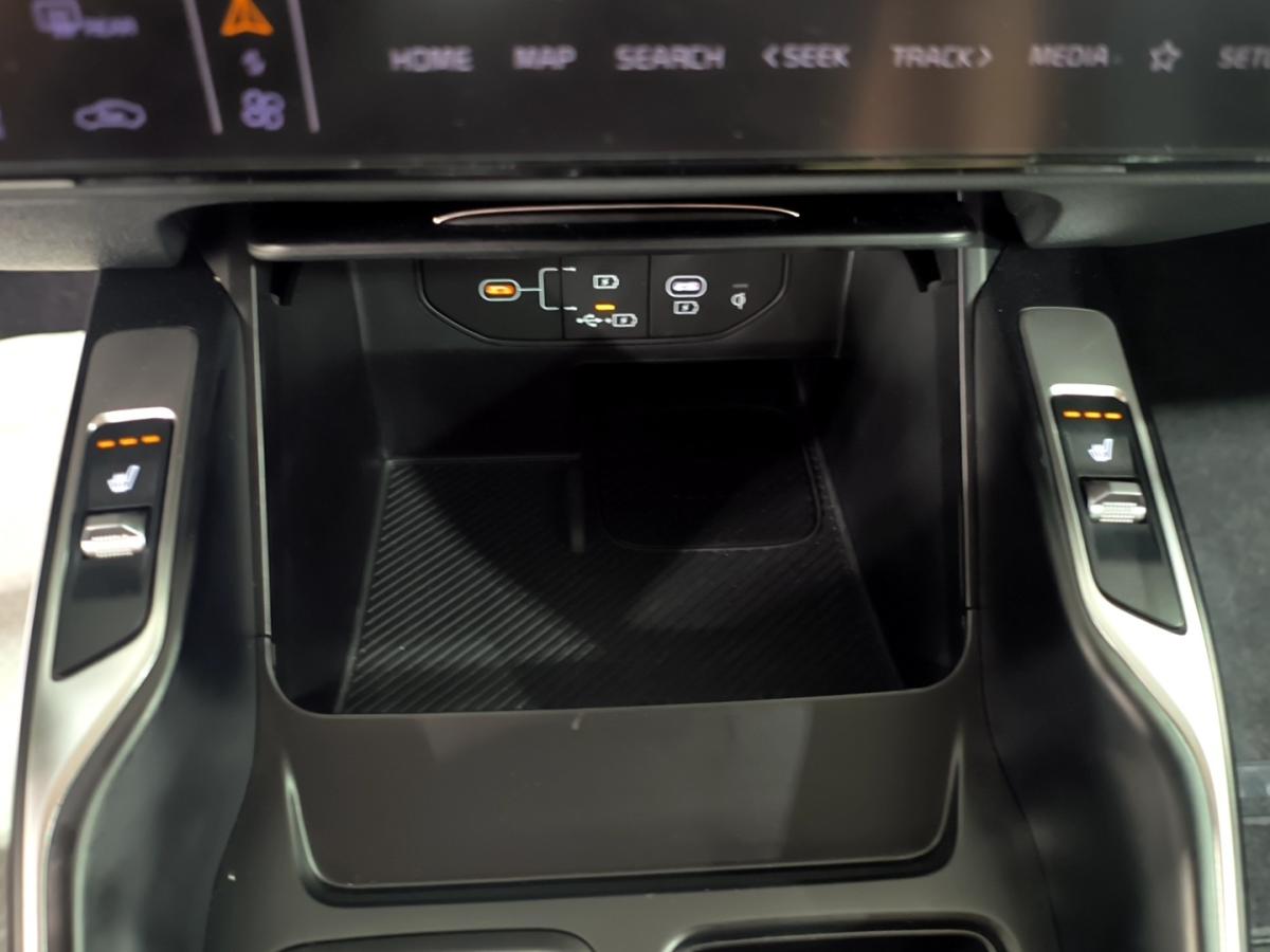 2025 Kia Sorento PHEV - Image 1125