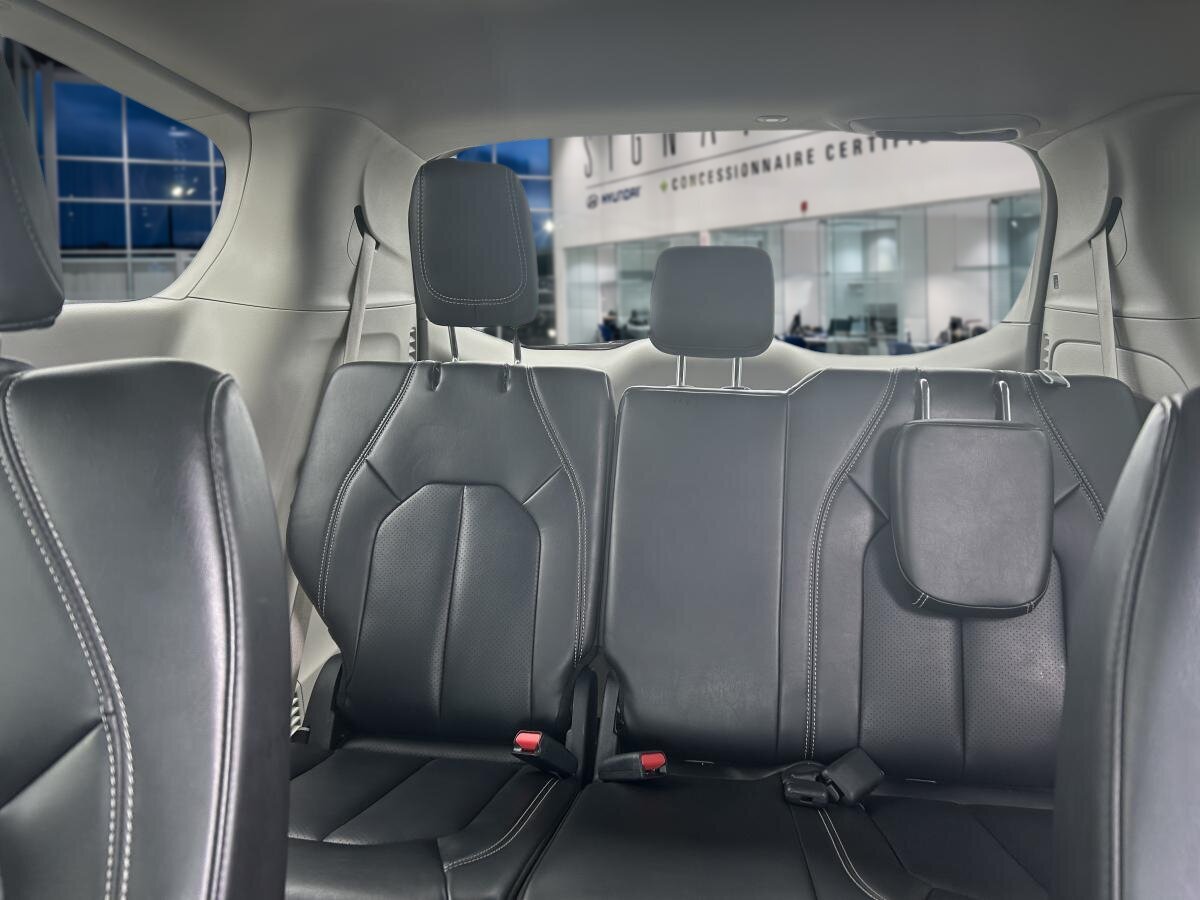 2023 Chrysler Pacifica - Image 474