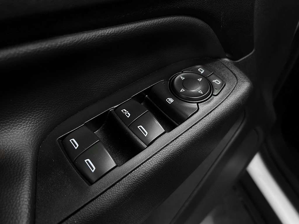 2023 Chevrolet Equinox - Image 142