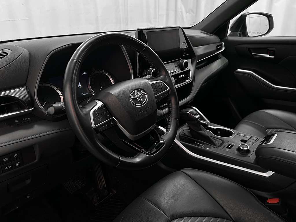 2023 Toyota Highlander - Image 163