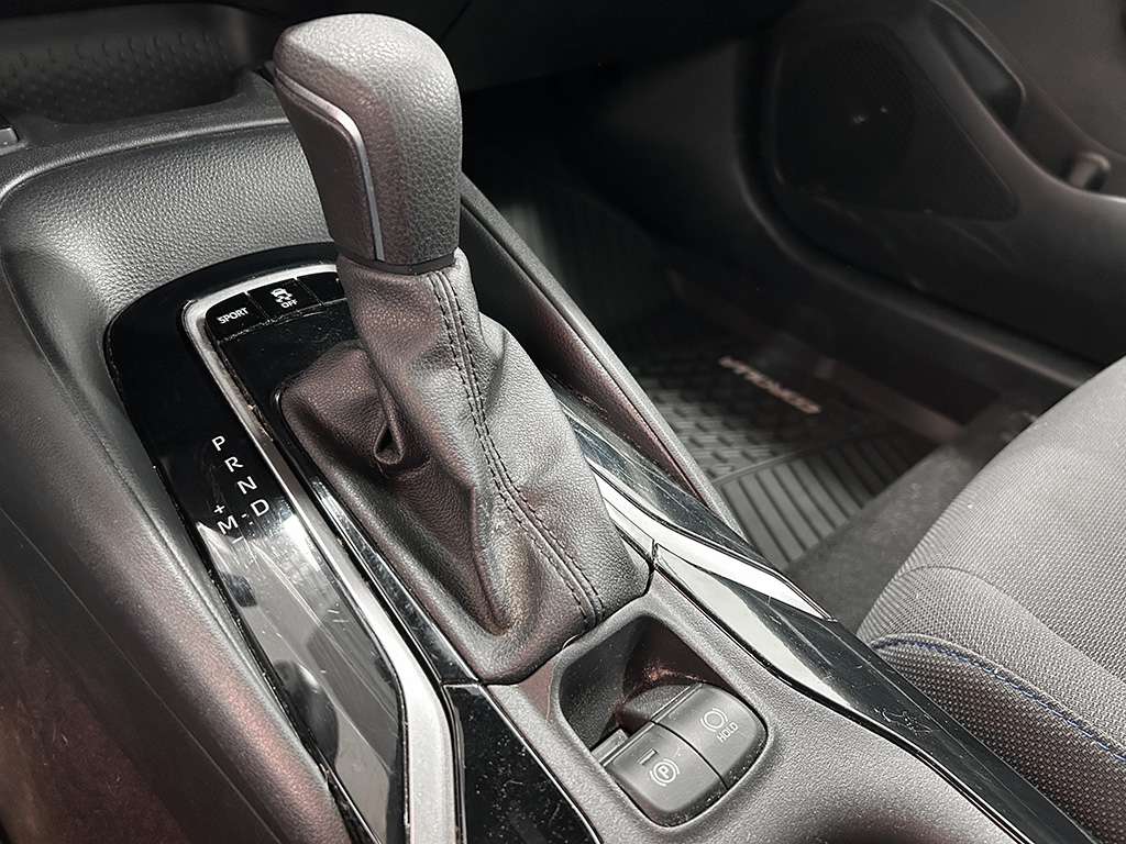 2022 Toyota Corolla - Image 63