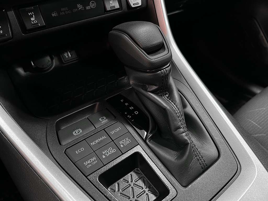 2024 Toyota Rav4 - Image 121