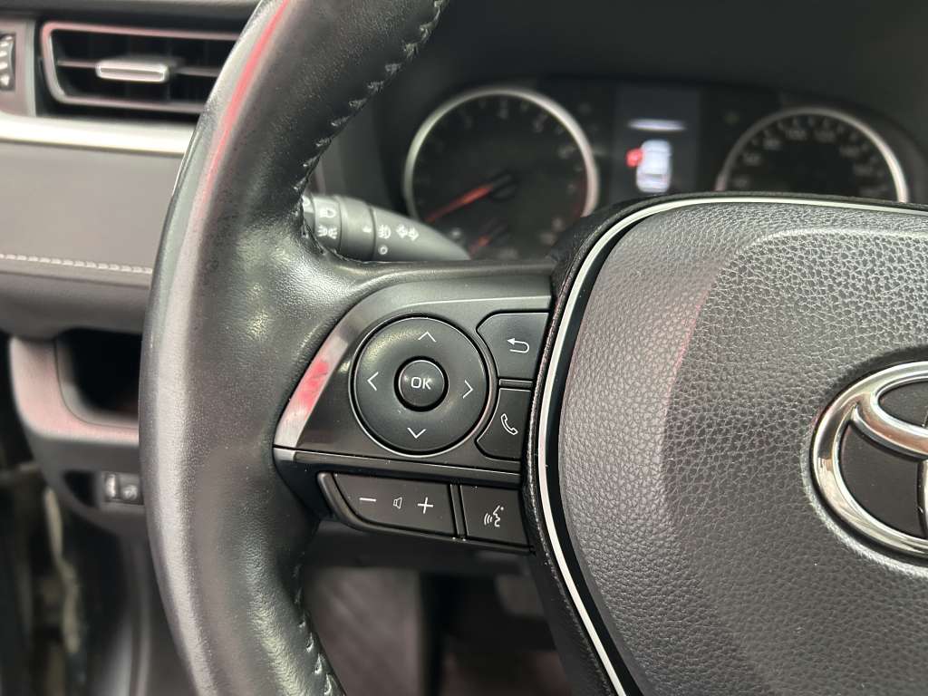 2019 Toyota Rav4 - Image 61