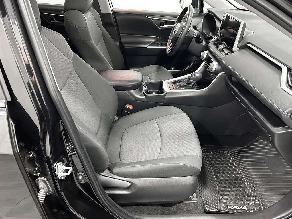 2023 Toyota Rav4 - Image 33