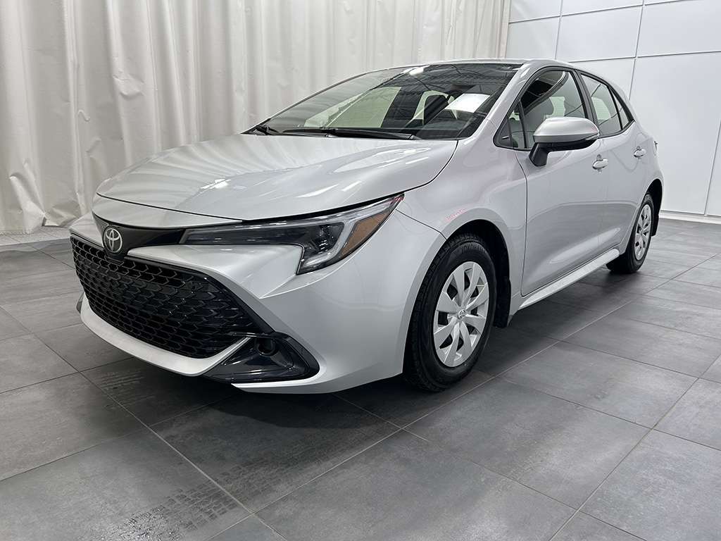 2024 Toyota Corolla Hatchback - Image 32