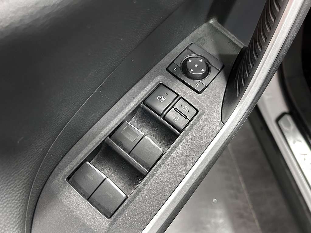 2023 Toyota Rav4 Prime - Image 40