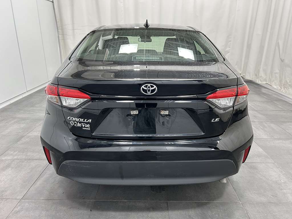 2023 Toyota Corolla - Image 32