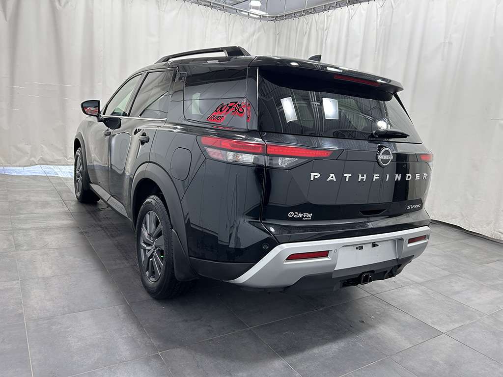 2023 Nissan Pathfinder - Image 30