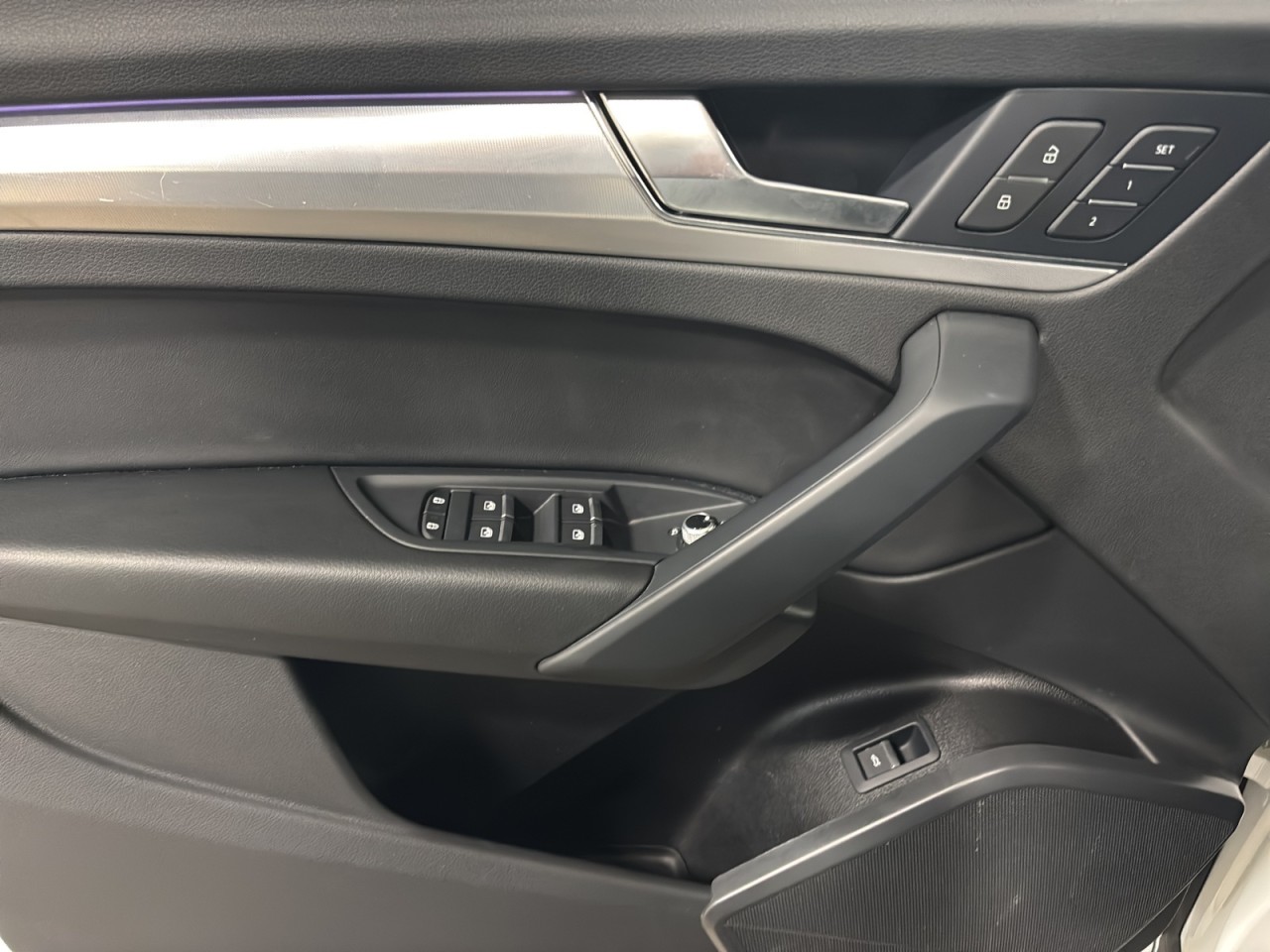 2023 Audi Q5 - Image 9