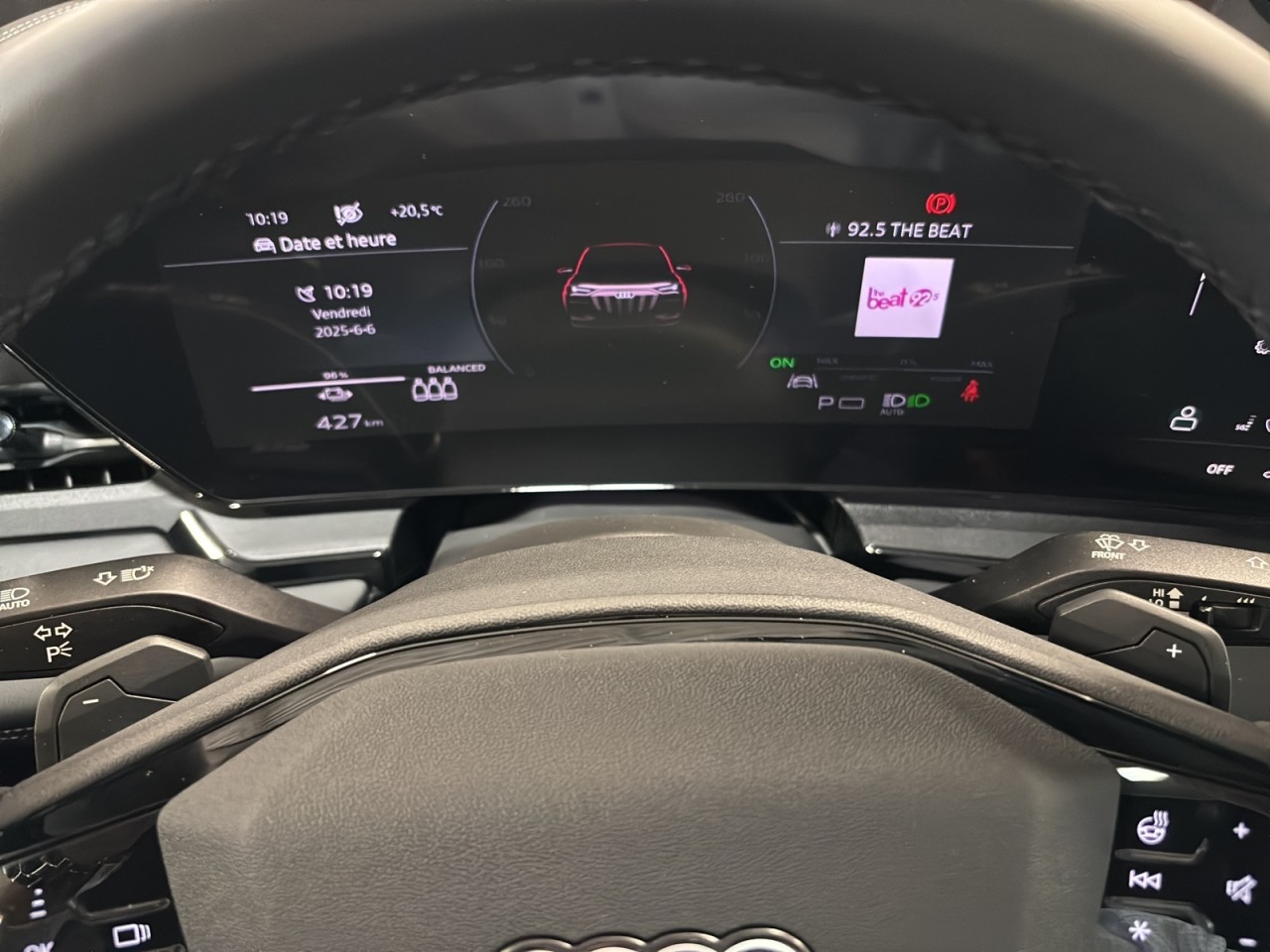 2025 Audi Q6 e-tron - Image 13