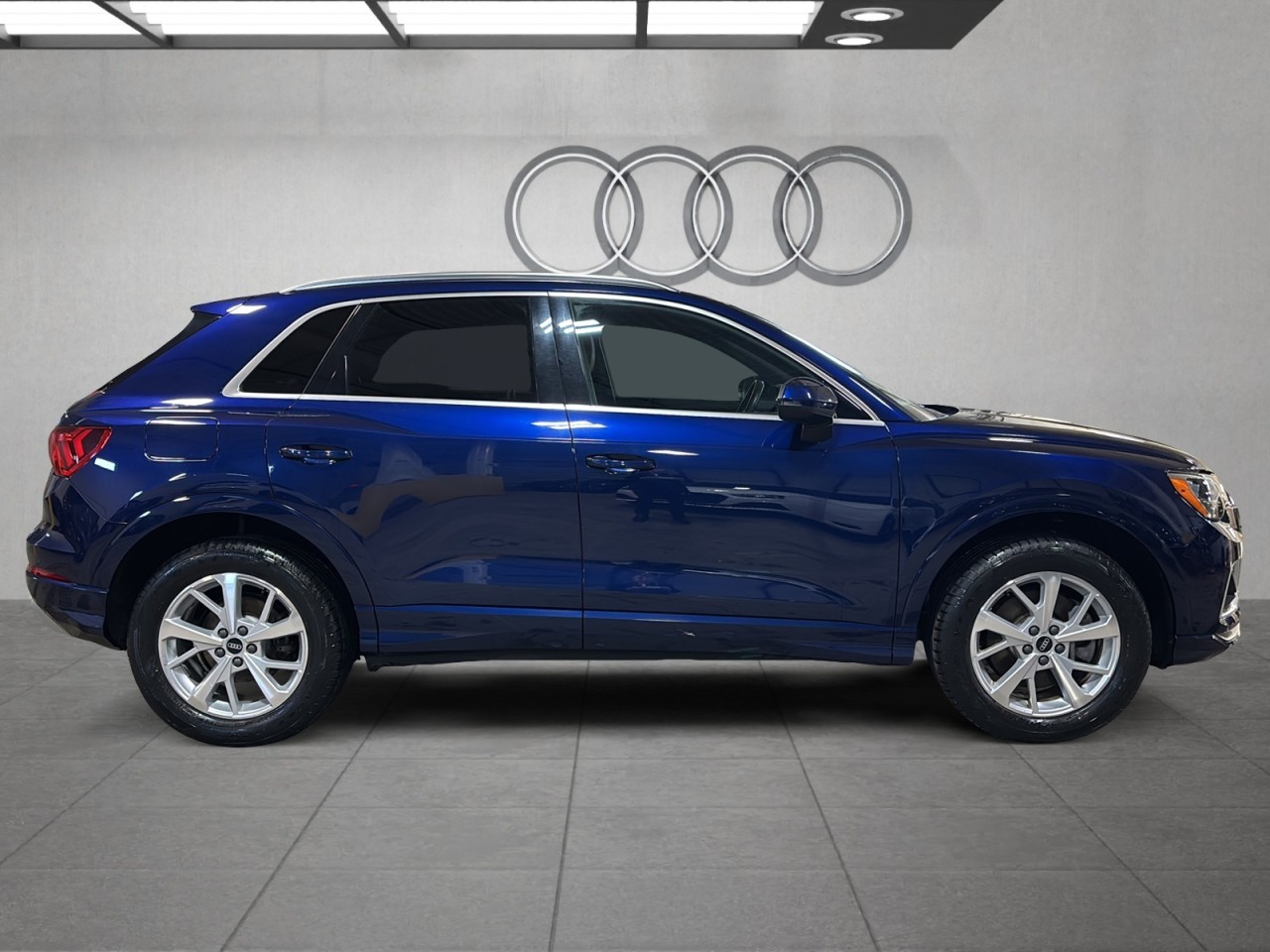 2021 Audi Q3 - Image 4