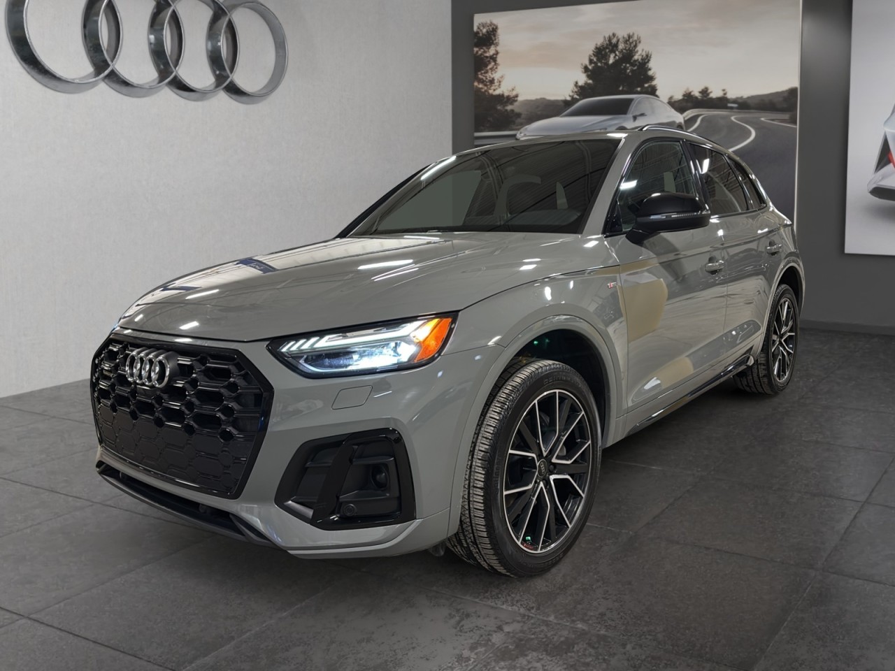 2021 Audi Q5 - Image 3