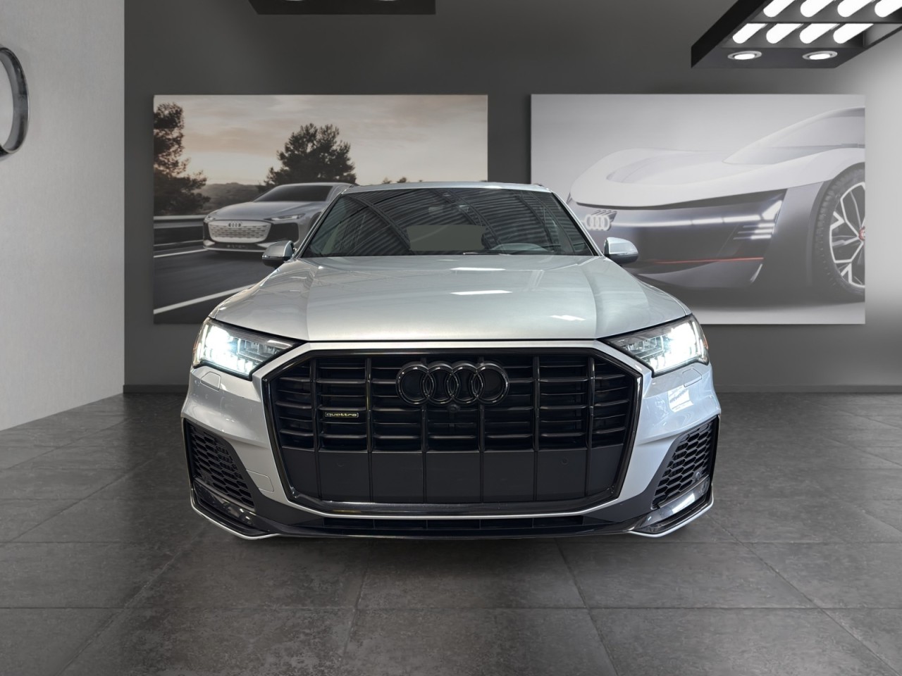 2023 Audi Q7 - Image 2