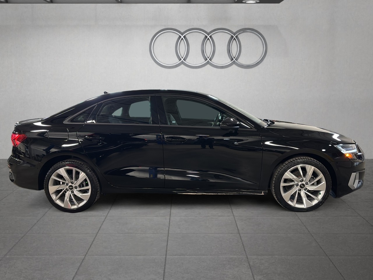 2023 Audi A3 - Image 4