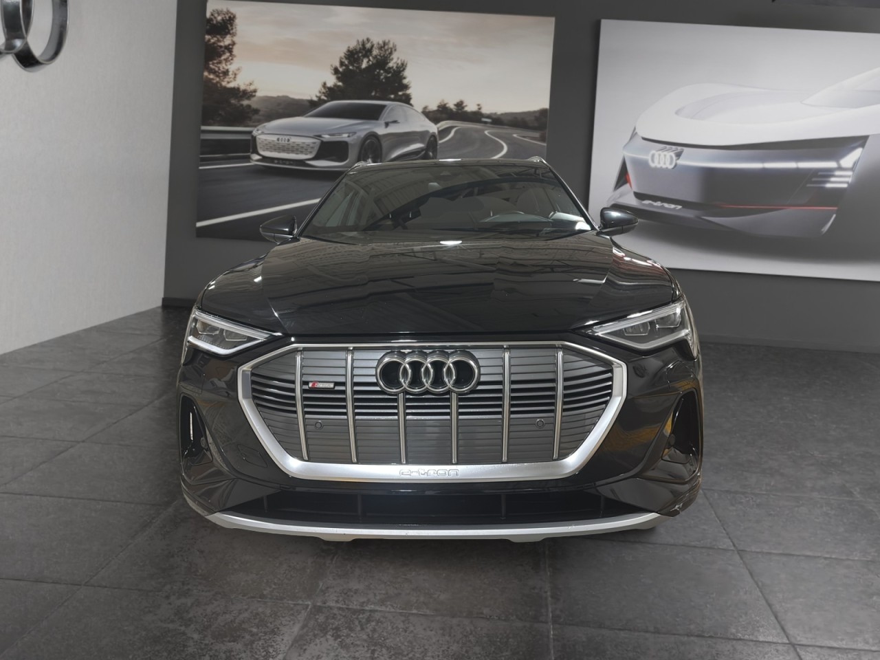 2023 Audi e-tron - Image 2