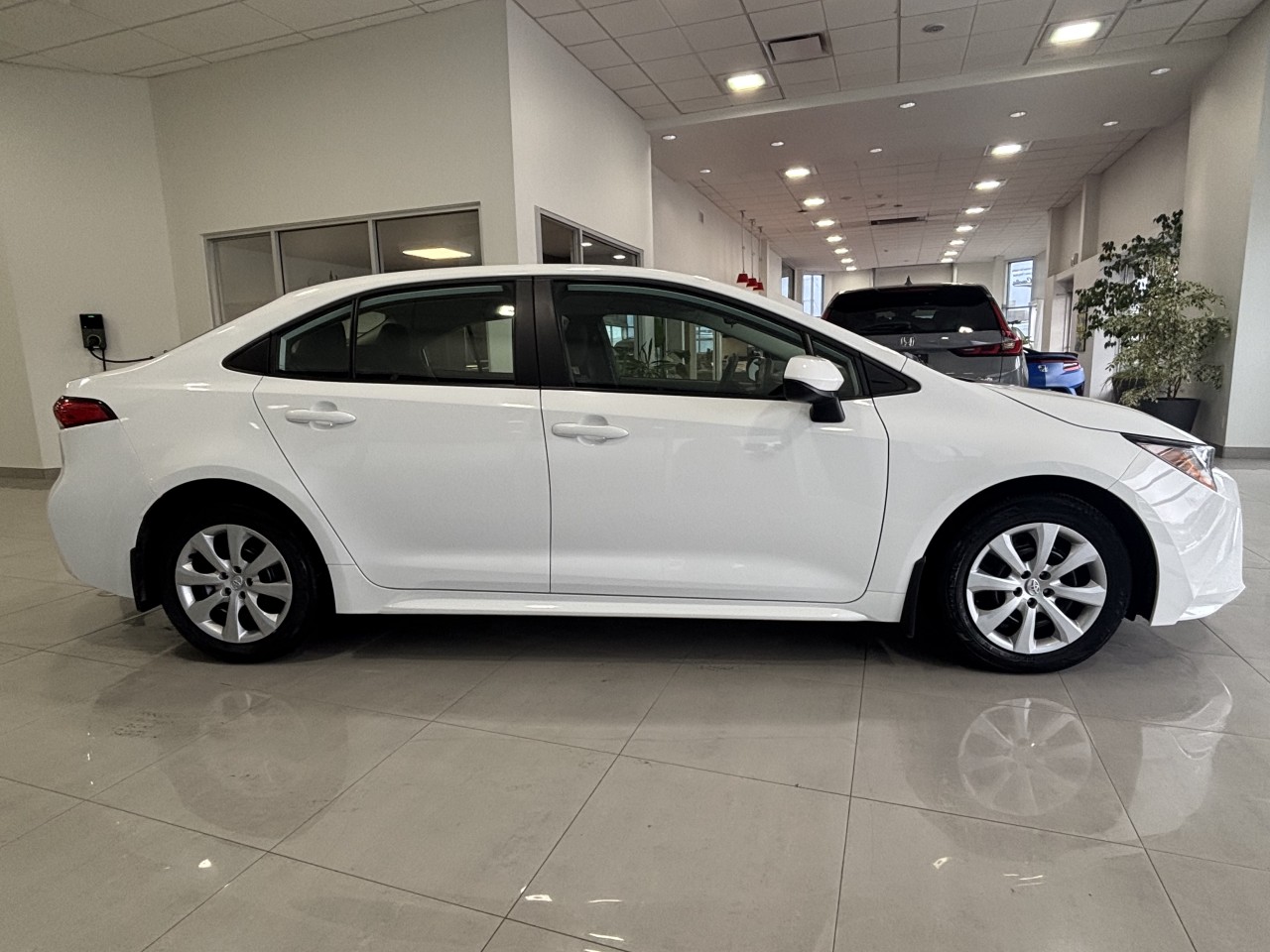 2024 Toyota Corolla - Image 4