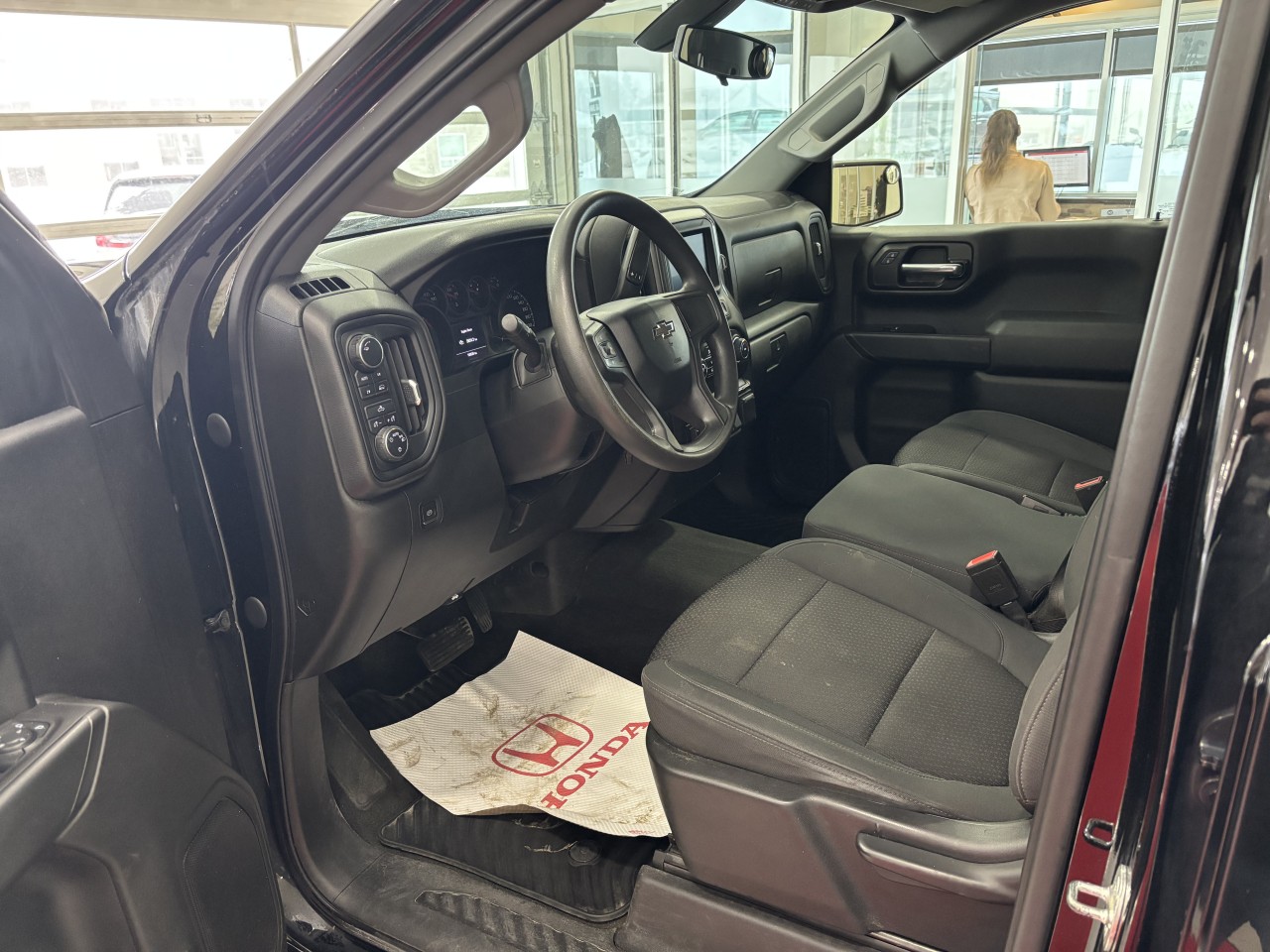2021 Chevrolet Silverado 1500 - Image 7
