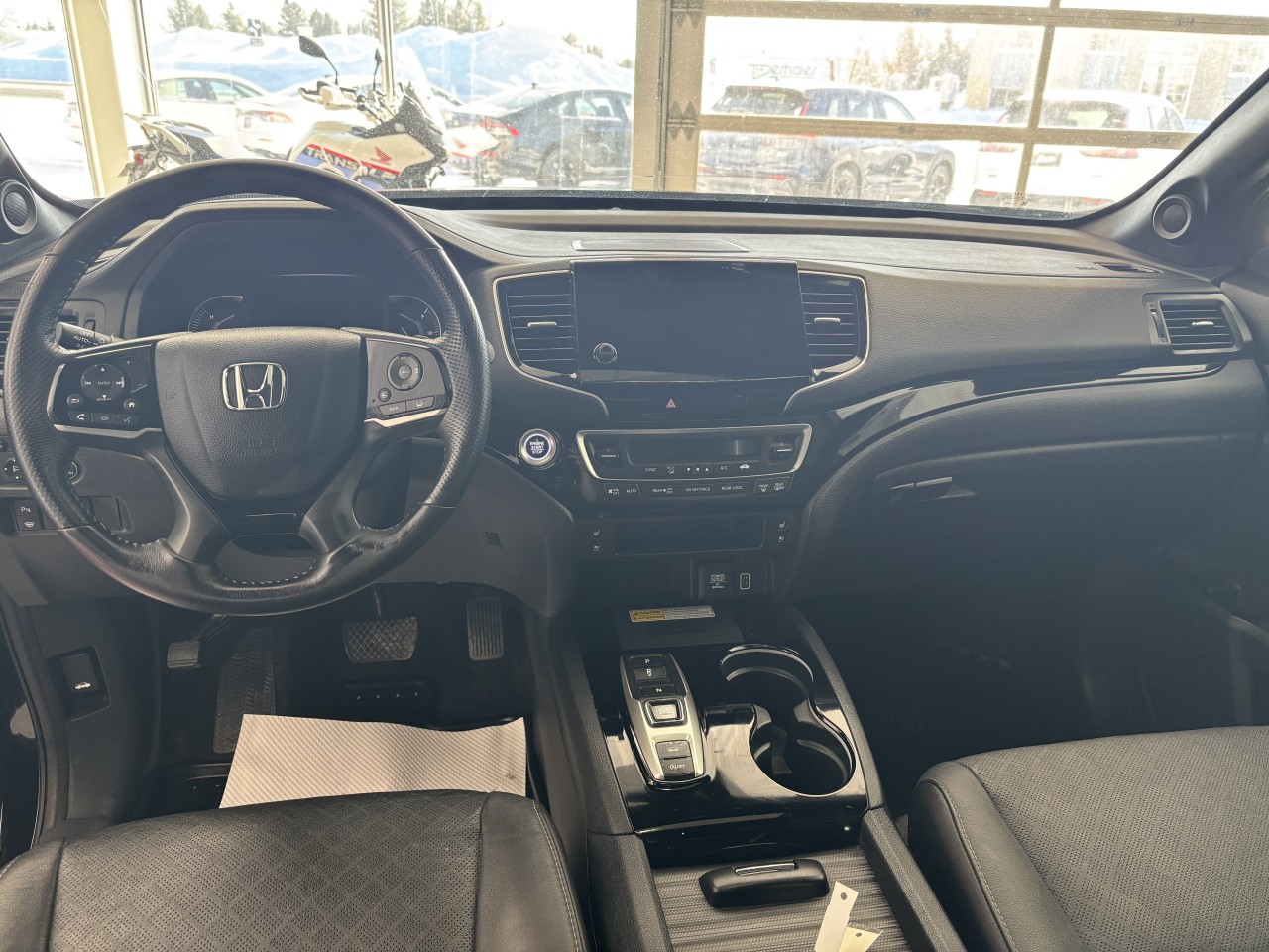 2022 Honda Passport - Image 11