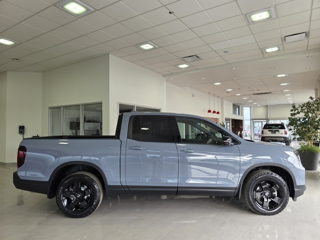 2026 Honda Ridgeline - Image 8