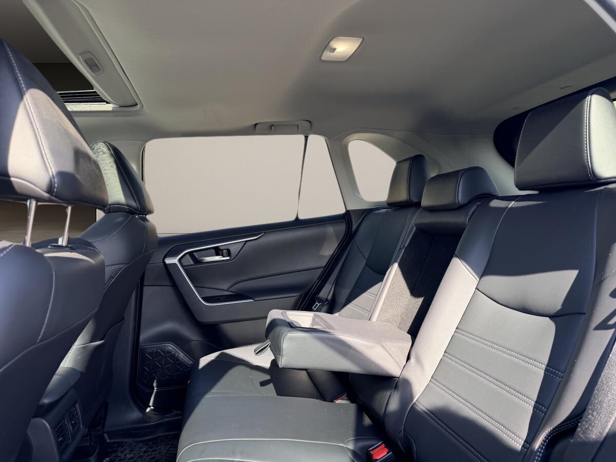2024 Toyota RAV4 - Image 57