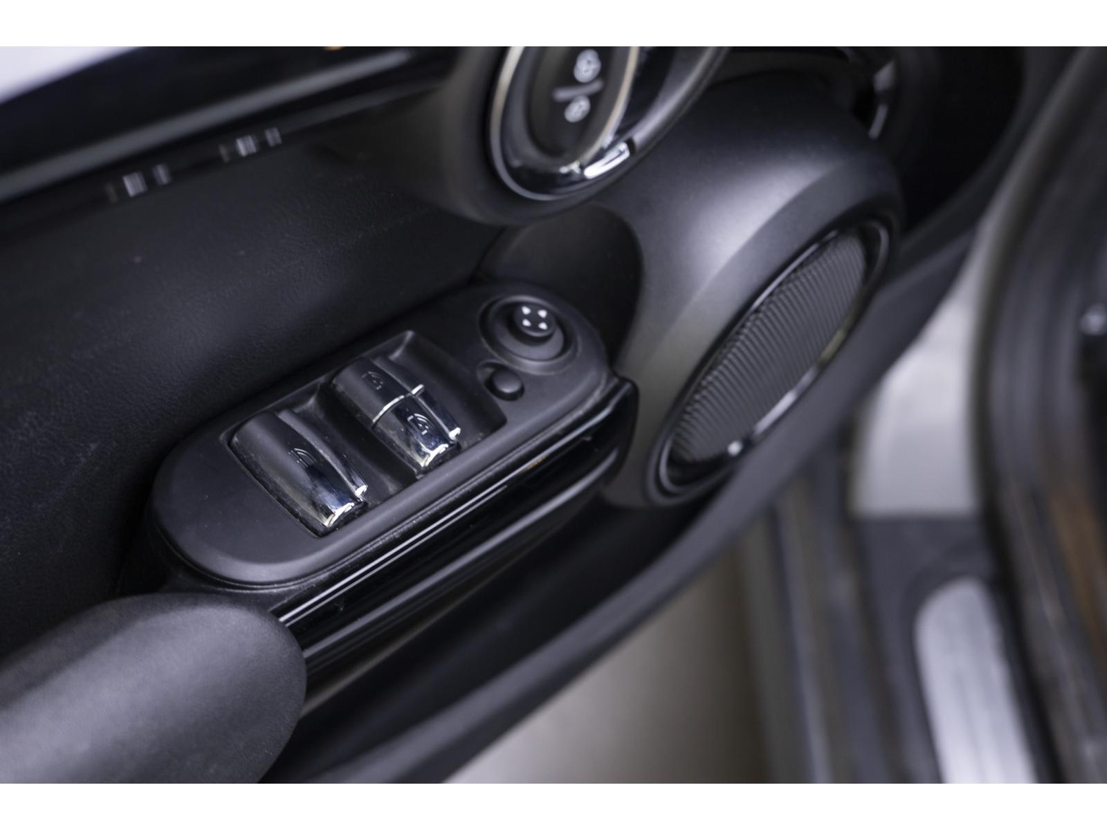 2022 Mini Cooper S - Image 52