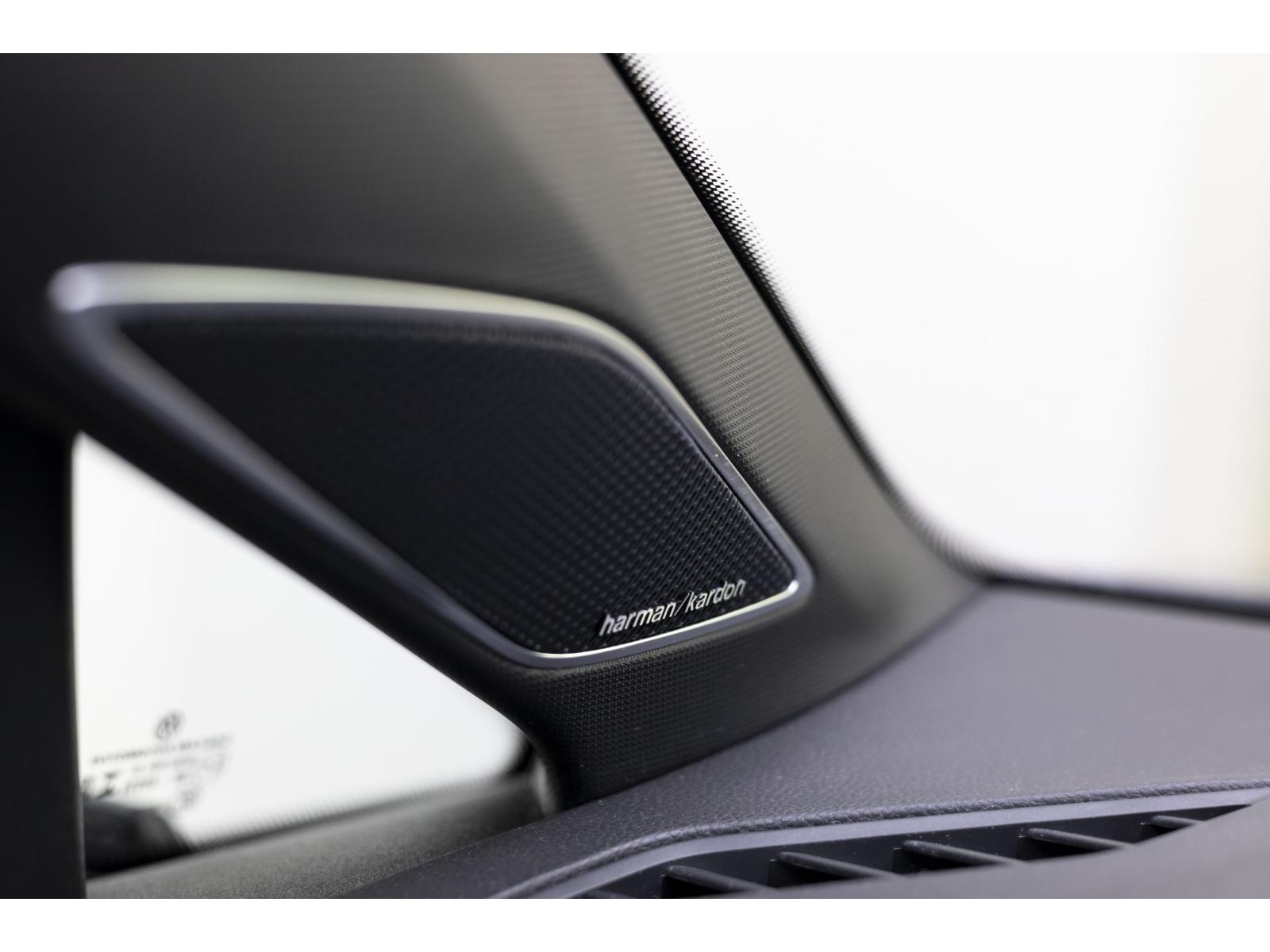 2024 Volkswagen Golf R - Image 100
