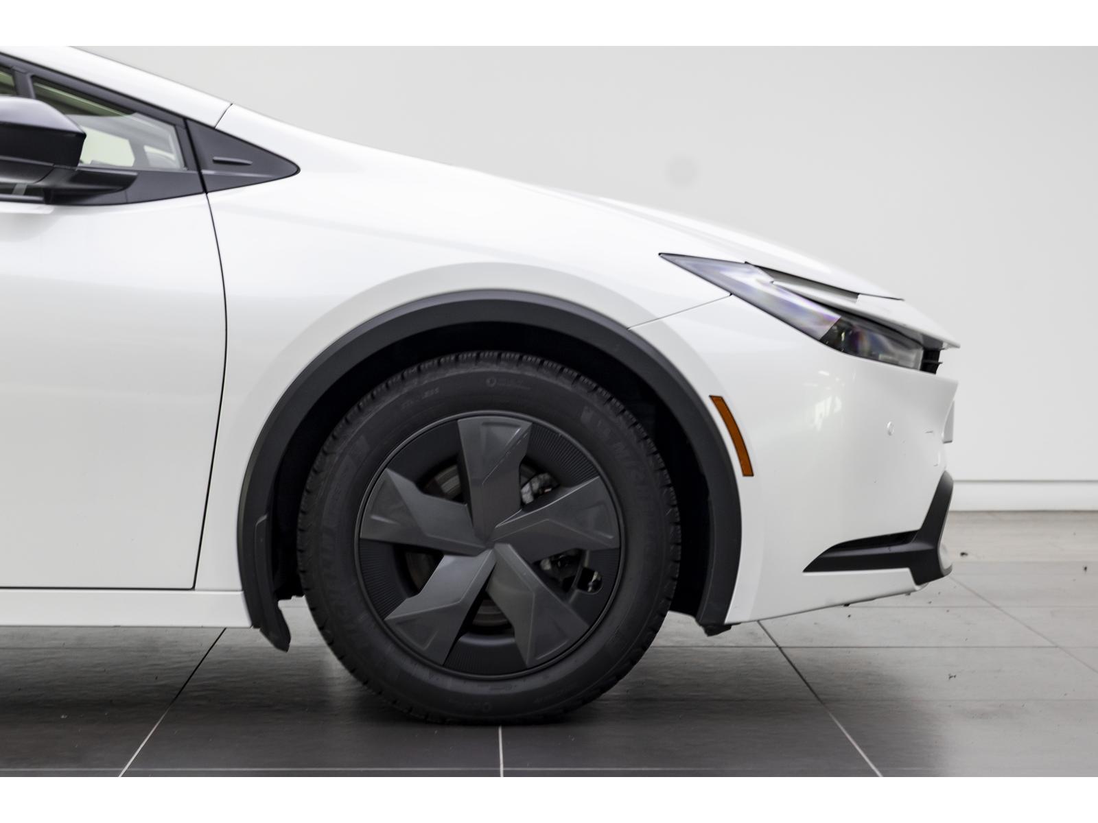 2024 Toyota Prius - Image 117