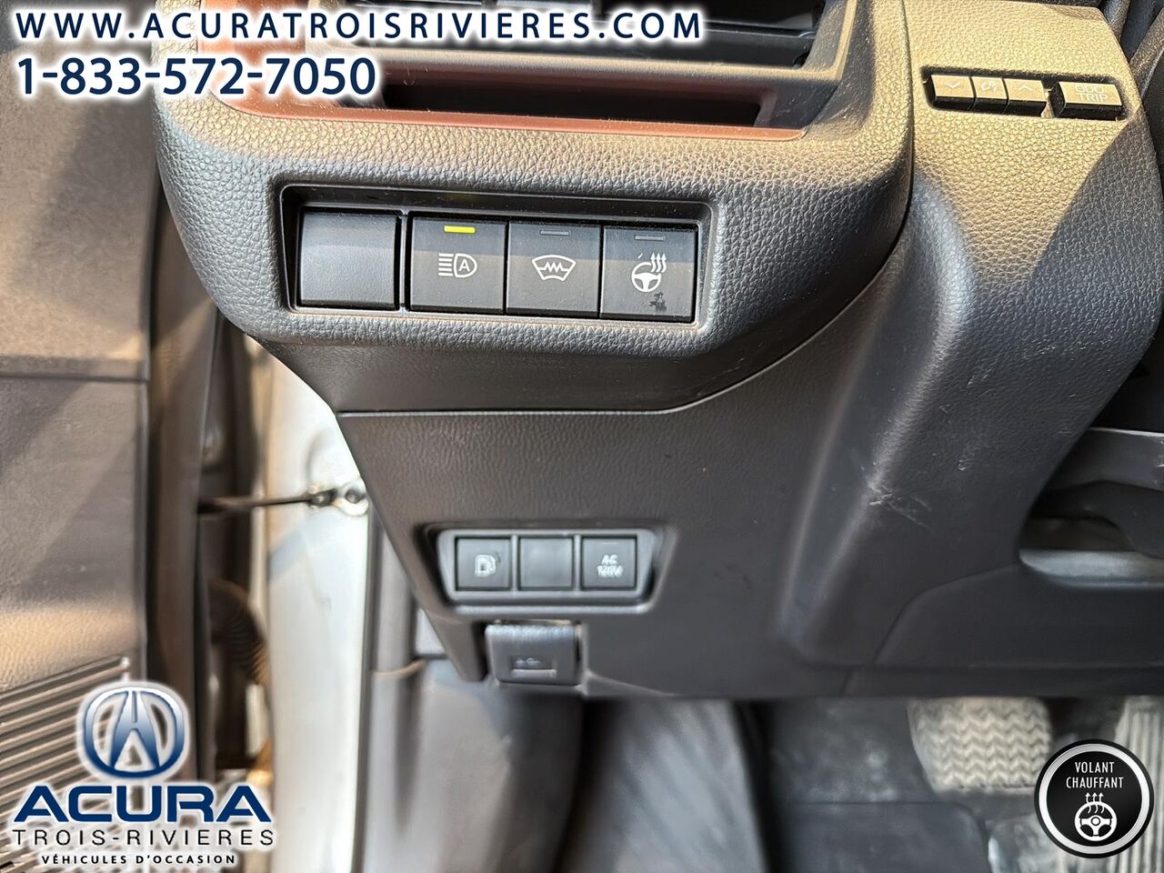2023 Toyota Prius Prime - Image 18