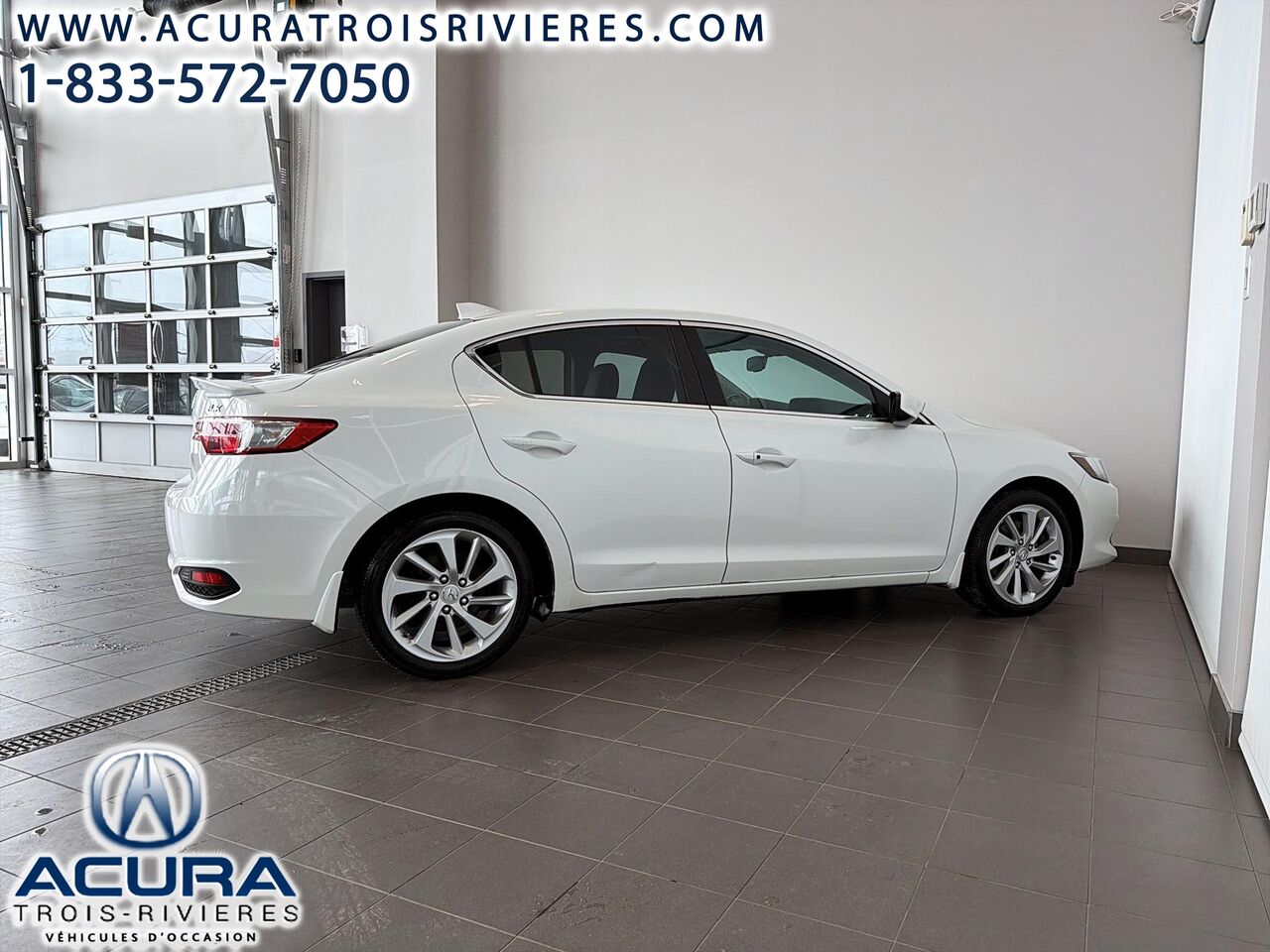 2016 Acura ILX - Image 11