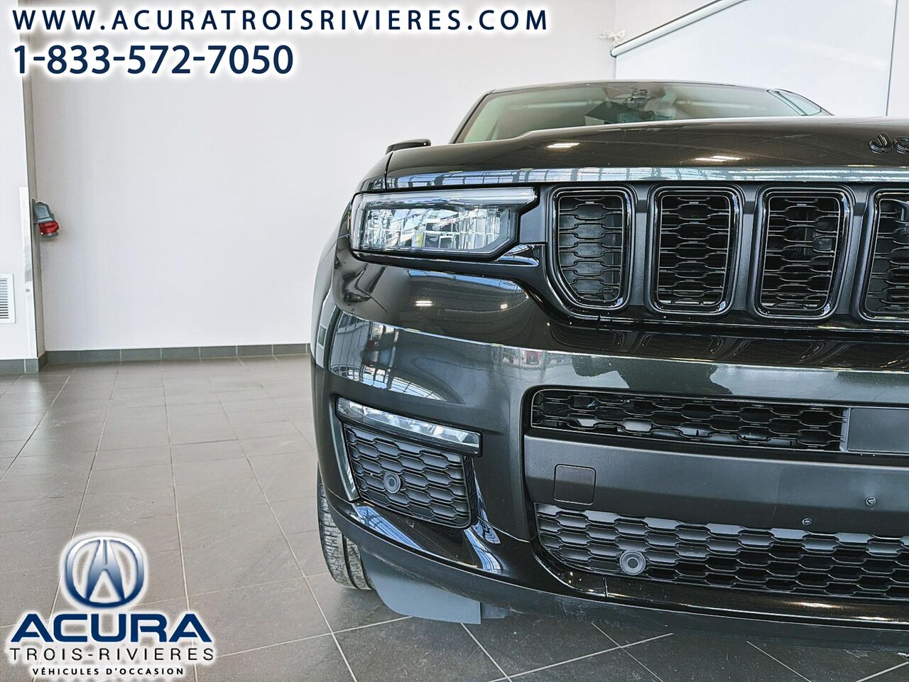 2023 Jeep Grand Cherokee L - Image 4