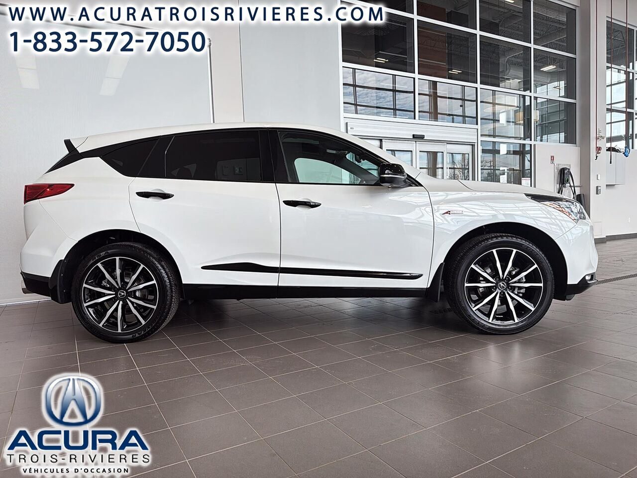 2025 Acura RDX - Image 2