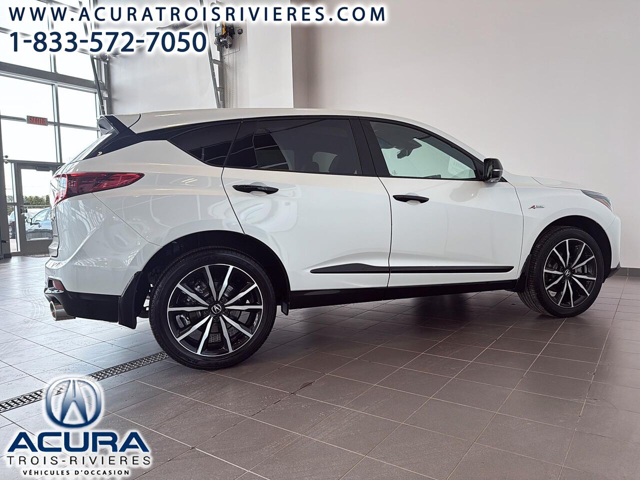 2025 Acura RDX - Image 9